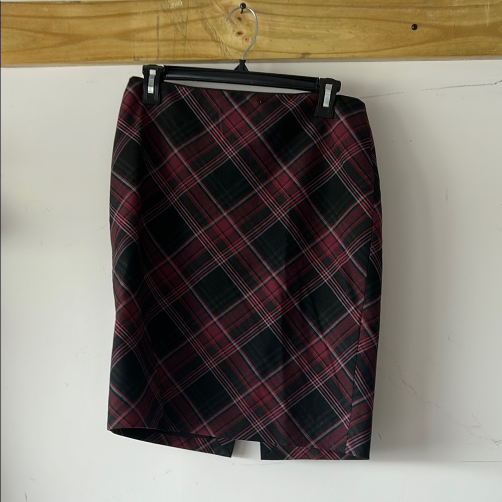 Plaid Black and Red Women's Skirt
